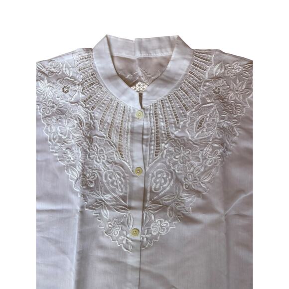 Vintage 80s Women's Floral Embroidered Classic Career Cotton Blouse White XL - Picture 2 of 6